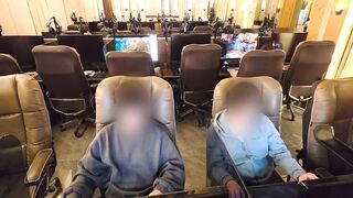 이 한국 PC방(게임 카페)이 어디인지 알 수 있을까요 게임 경험을 한 번 직접 해보고 싶어요 korean porn vip