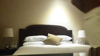 시원하게 섹스하고 마무리는 질싸받아주는 미시줌마 korean porn vip
