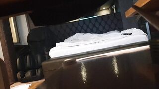 통화 후 딴놈과 뜨거운 시간 보내는 유부녀 korean porn vip